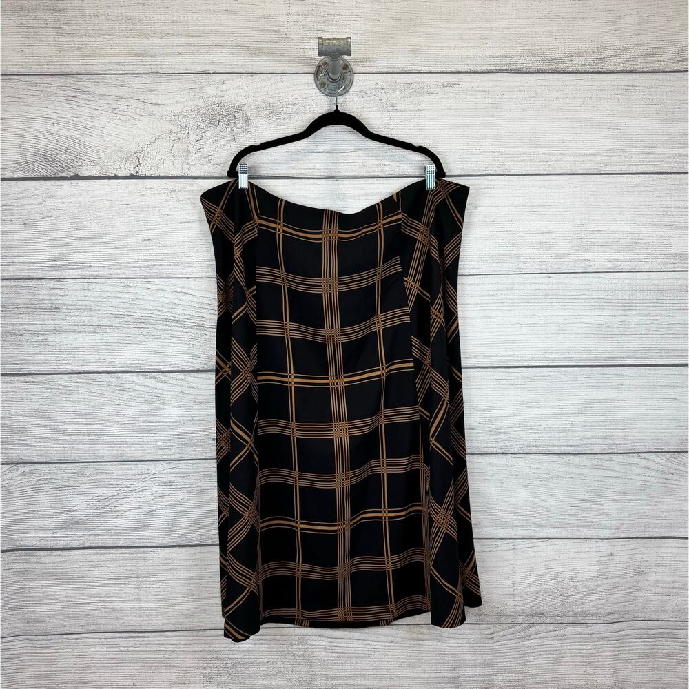 Halogen Black Midi Skirt with Brown Windowpane Plaid